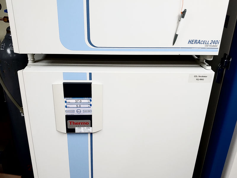CO2 incubator